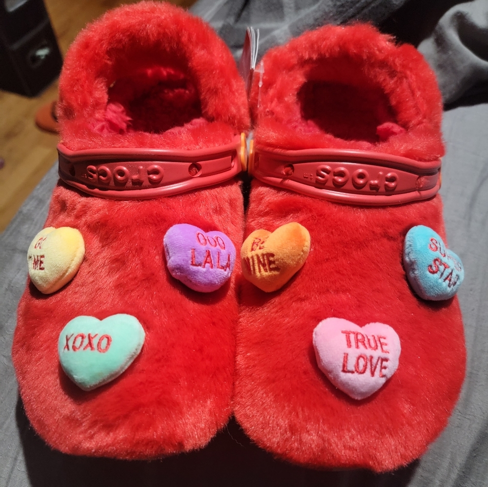 Sweetheart crocs